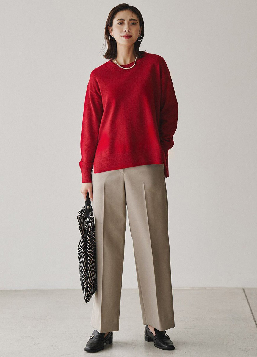 輕柔喀什米爾混紡圓領上衣